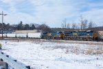 CSX 3419 leads Q426 rounds the bend at Genesee Street